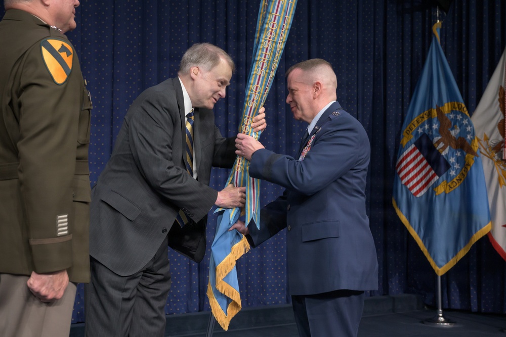 Simerly bids farewell as Sanford becomes DLA’s new director